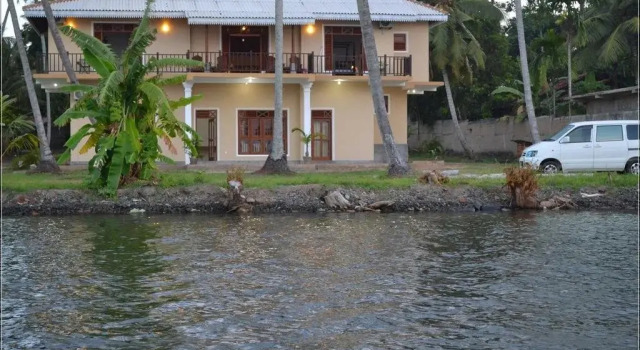 Sano Rich Lagoon Villa, Забронировать Вилла Додандува Округ Галле