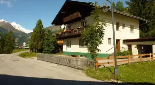 Haus Valentin, Забронировать Отель Хайлигенблут Grossglockner