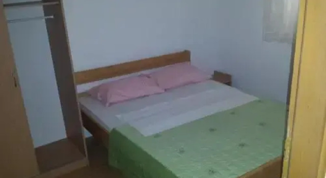 Apartments Svekrić