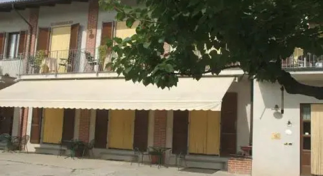 Agriturismo Le Viole, Rezervovat Hotel Barolo Langhe
