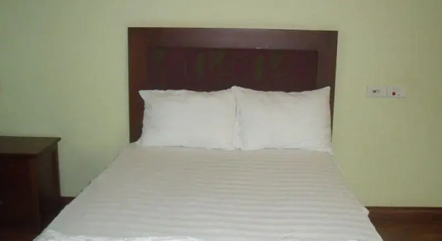 Love Hotel, Book Hotel Ngoc Quang Vinfuk Province