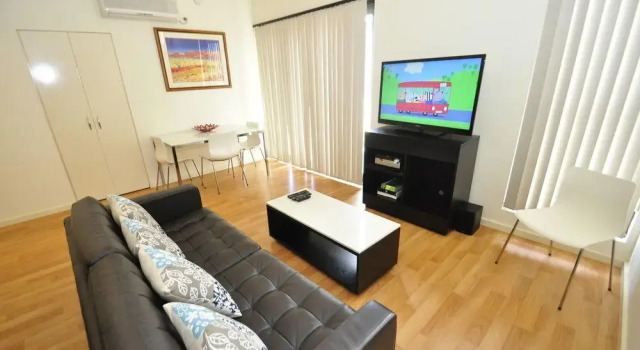 Camperdown Furnished Apartments 7 Dunblane Street, Забронировать Апартаменты/квартира Апартаменты Сиднея, рядом с Театр Enmore, Апартаменты/квартира