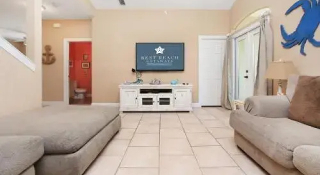 Aruba at Emerald Shores 232573 by RedAwning, Varaa Hotelli Hotellit Emerald Coast uima-altaalla, Uima-allas