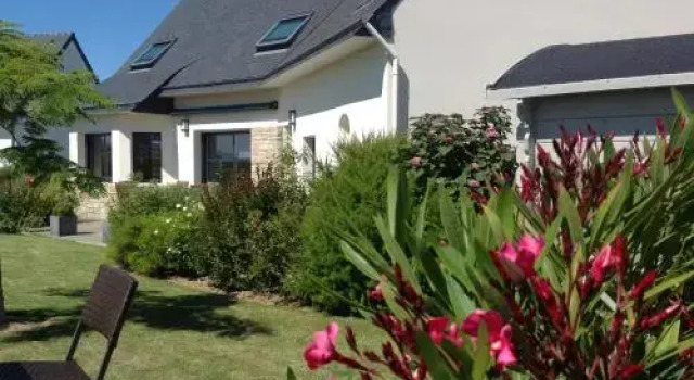 Maison Kerleo, Забронировать Отель Отели Finistère с парковкой, Парковка