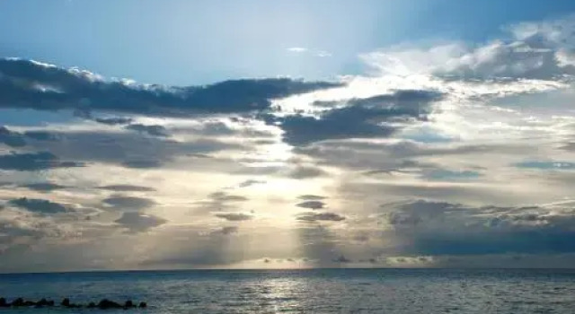 In Riva al Mare B&B, Buchen Sie Bed & Breakfast Capo dʼOrlando Sizilien