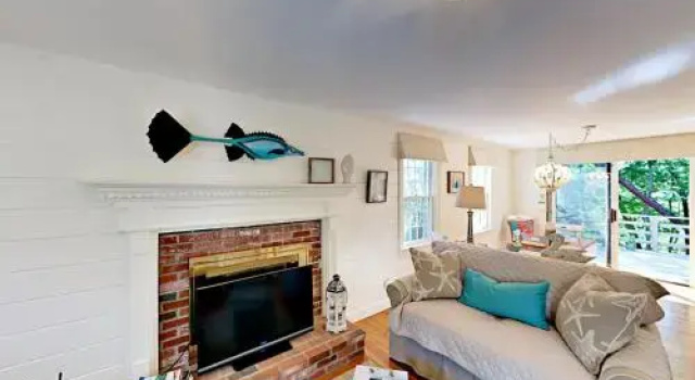 Perfect Moments on Swan Pond - 3 Br home by RedAwning, Buchen Sie Ferienhaus  