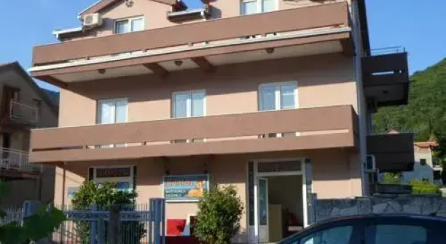 Apartment Tivatrooms