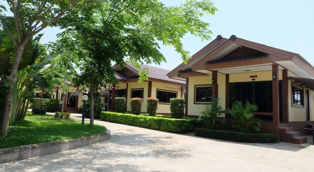 Phuvieng Resort Chiangsaen