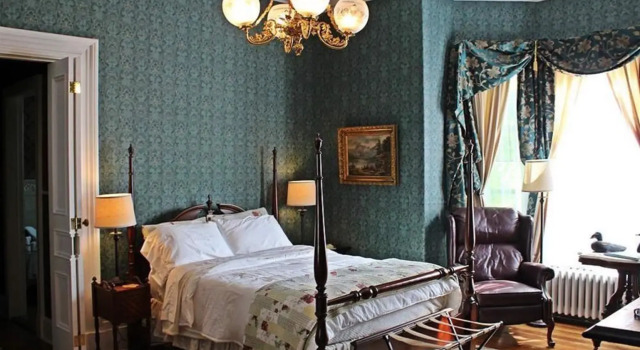 Apothic Inn, Забронировать Отель Амхерст Northumberland Shore