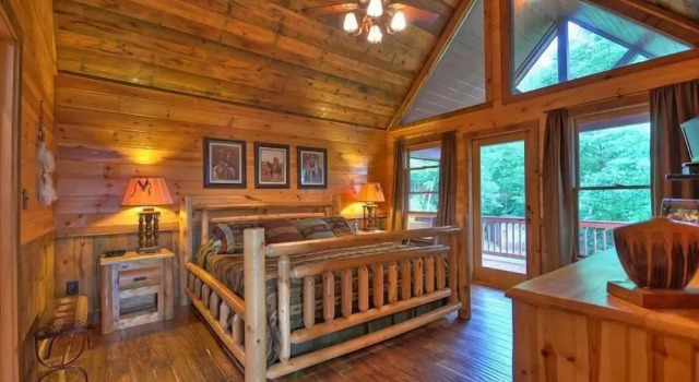 Wild Things Nevaeh Cabin Rentals, Book Feriehus Villaer i Blue Ridge, Villa