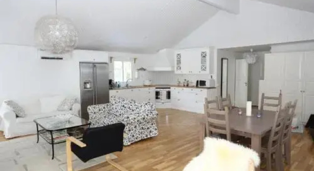 Villa near Åhus, Rezervați Vilă Vile în Lagos, Vilă
