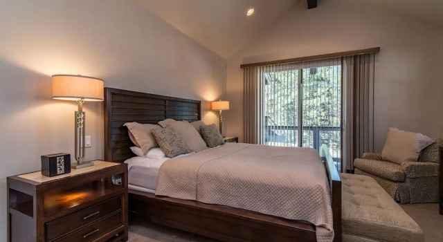 1310 Omalley Dr Home - 4 Br home by RedAwning