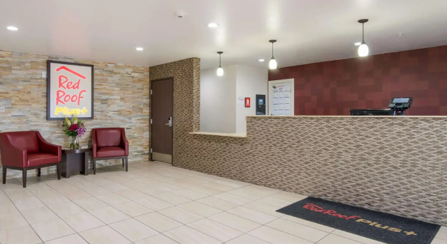 Red Roof Inn PLUS+ Fort Worth - Burleson
