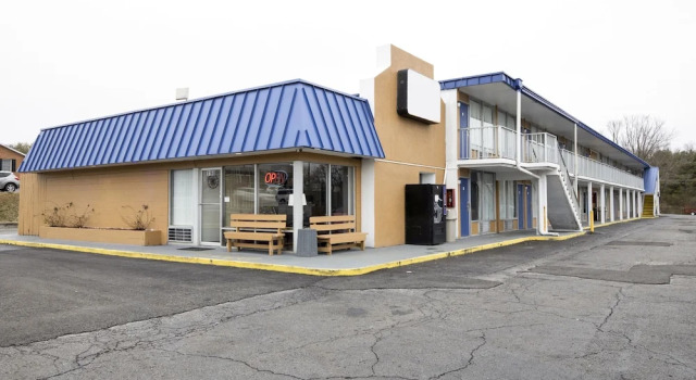 Knights Inn Wytheville, Buchen Sie Hotel Wytheville 