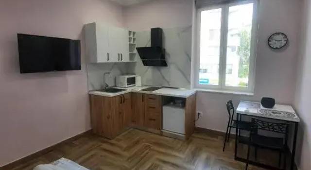2V1 - Studio 1, Забронировать Апартаменты/квартира Тирана область Тирана, рядом с Skanderbeg Square