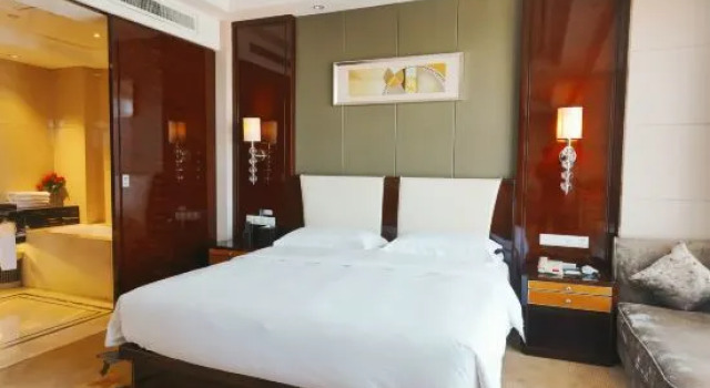 Люкс Superior Zhongwei International Holiday Hotel