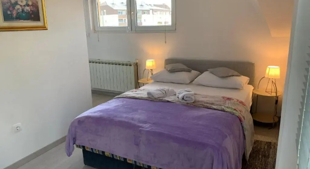 Студия Apartmani i sobe Đurđan