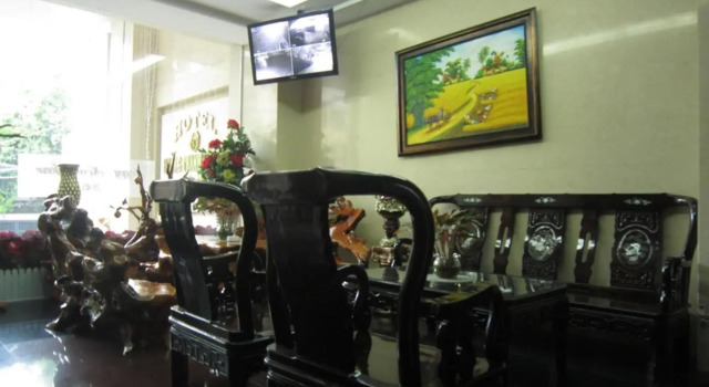 Pink Suite Saigon Airport Hotel, Забронировать Отель Недорогие отели Танбинь, недорого