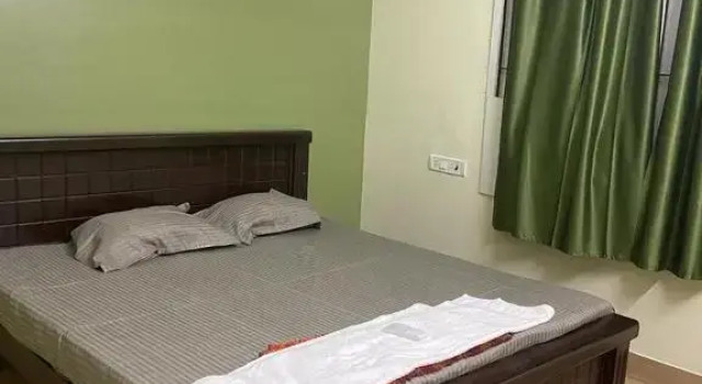 HOME STAY NEAR TNAGAR, Забронировать Отель Т-Нагар Ченнаи, рядом с Panagal Park