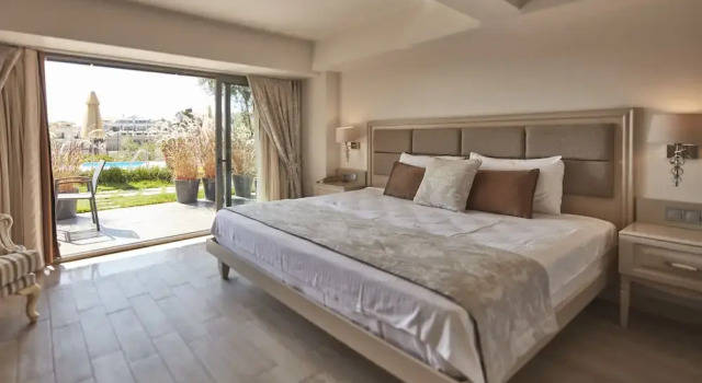 Kubana Hotel, Rezerwuj Hotel Çeşme Izmir