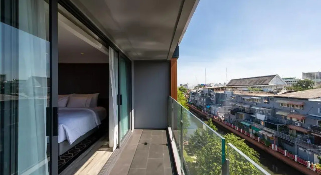 Номер Deluxe Ayathorn Bangkok