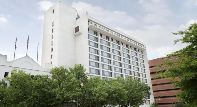 Номер Standard Hilton Birmingham Downtown at UAB