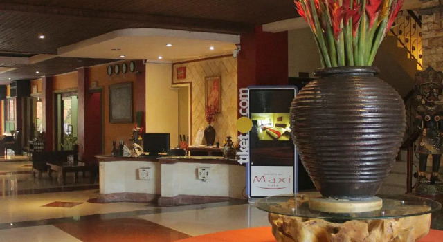 Super OYO Townhouse Oak Maxi Hotel Legian, Забронировать Отель Отели провинции Бали по системе «всё включено», Всё включено