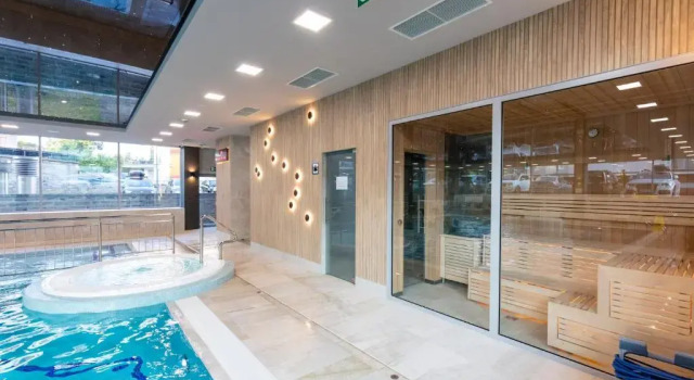 Apartament 7M z Basenem w jednym budynku Klifowa Rewal BON TURYSTYCZNY !!!