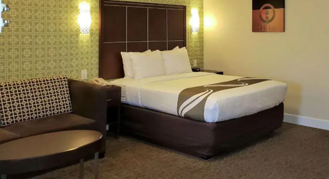 Люкс c 1 комнатой Quality Inn Ontario Airport Convention Center