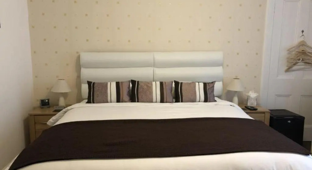 Двухместный номер Standard Цокольный этаж Rosebank Guest House