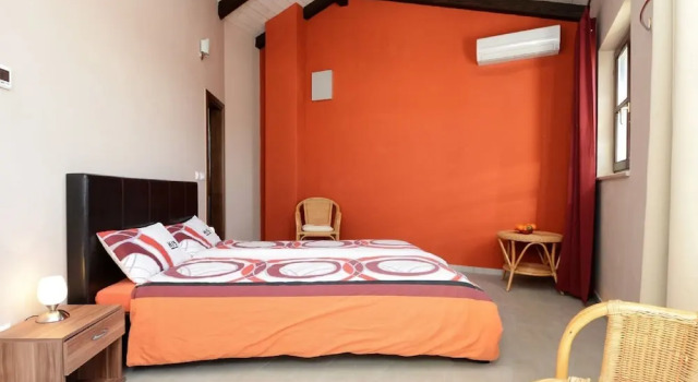 Beautiful Holiday House With Private Pool and Terrace