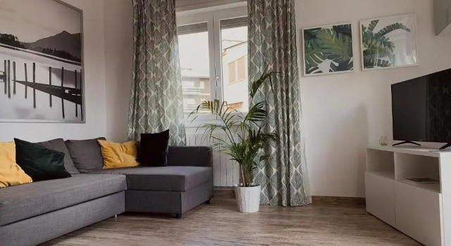 Apartment Green House