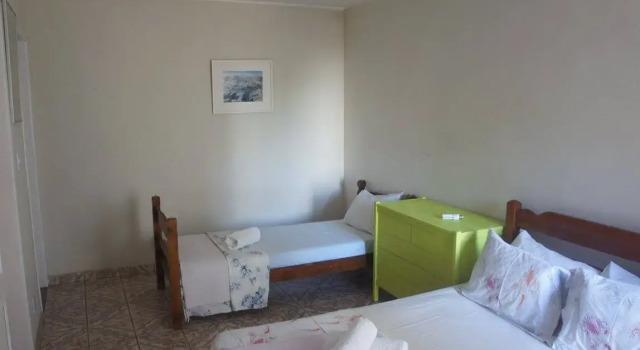 Estalagem Ruach, Забронировать Отель Отели Арраял-ду-Кабу с парковкой, рядом с Arraial do Cabo City Hall, Парковка