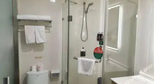 Номер Standard GreenTree Inn Suzhou International Education Zone hotel