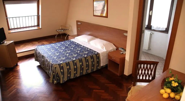 Hotel Del Sole, Book Hotel 3-stjernede hoteller i Sora, 3*