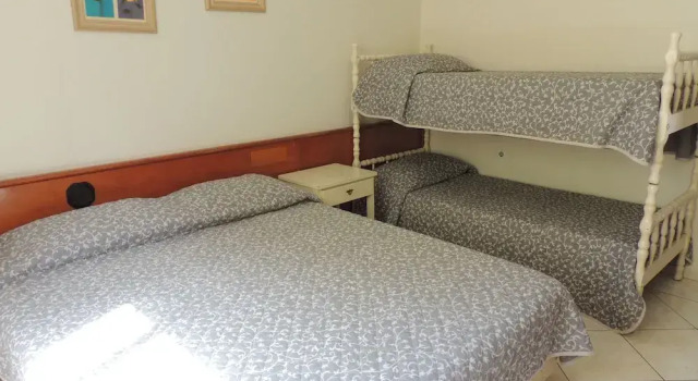 Четырёхместные апартаменты c 1 комнатой Residencial Kelly Cristina