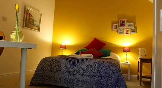 The Lodge B&B @ Cannock Chase, Book Bed and Breakfast Cannock Staffordshire