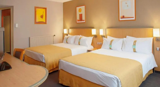 Standart aile oda Holiday Inn Calais by IHG