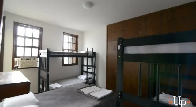 H2UP- Universidade Pampulha Hostel