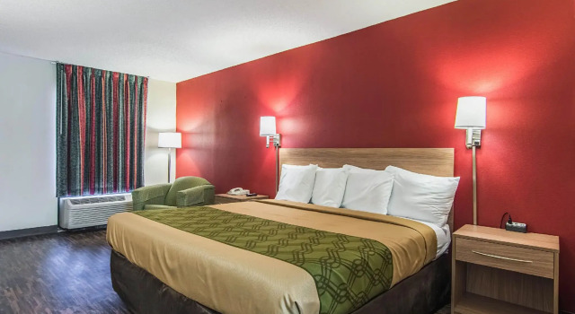 Двухместный номер Standard Econo Lodge Fort Payne