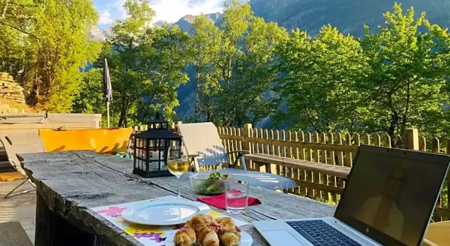 Atelier Berg zum Bildji, Réserver Hôtel Staldenried Canton du Valais