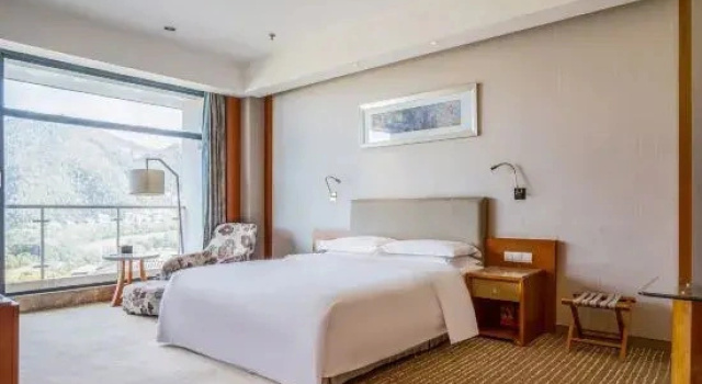 Люкс Tengchong International Golf Resort Hotel