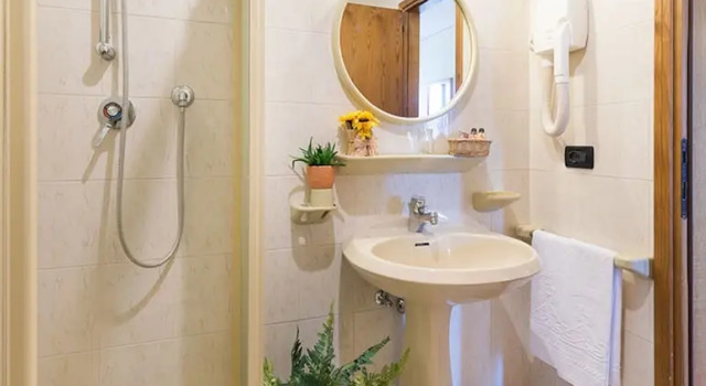 Одноместный номер Standard с балконом Hotel Ariston