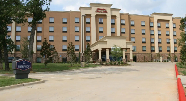 Люкс с видом на город Hampton Inn & Suites Dallas-Arlington North-Entertainment District