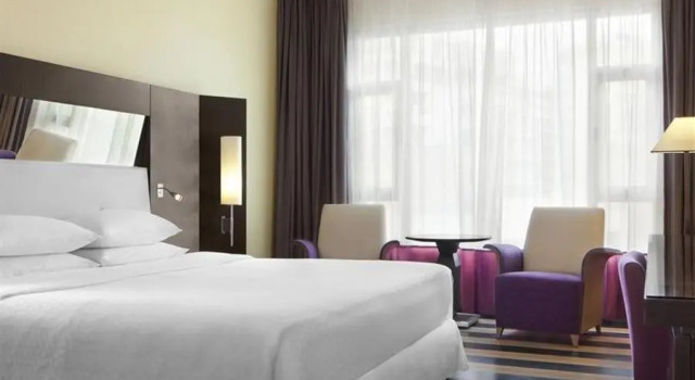 Номер Classic Four Points By Sheraton Le Verdun