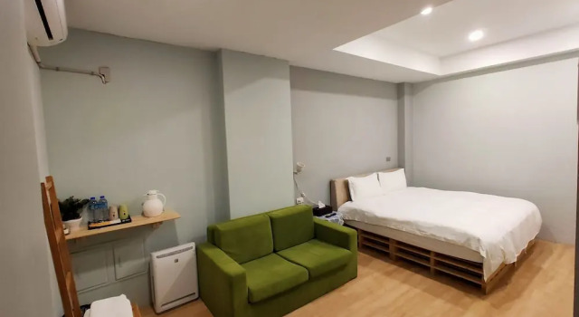 Номер Classic M House
