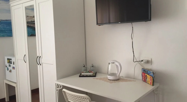 B&B Il Gatto e la Volpe, Book Bed and Breakfast Hotels in Sicily with Parking, Parking