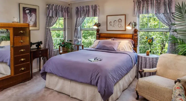 Двухместный номер Standard с балконом Woodrow House Bed & Breakfast