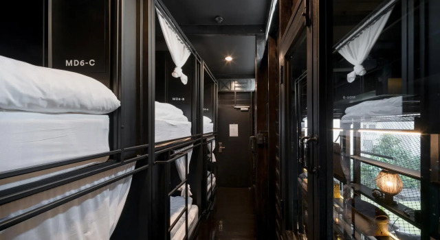 Кровать в общем номере Kloem Hostel
