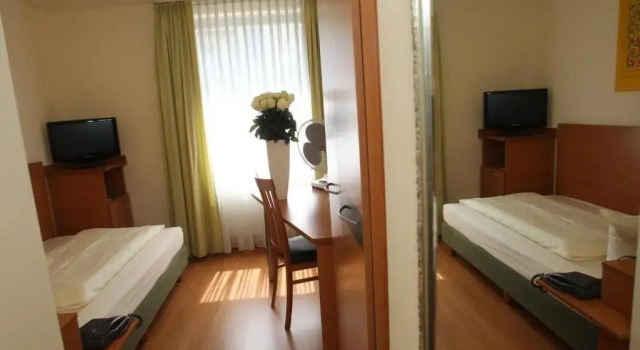 Одноместный номер Standard Memphis Hotel